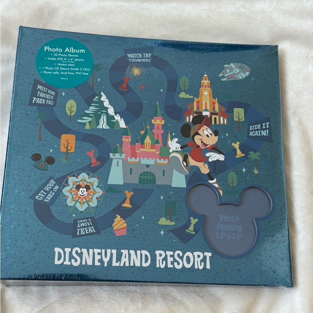 New sealed Disneyland Resort Photo Album Mickey Mouse and park castle